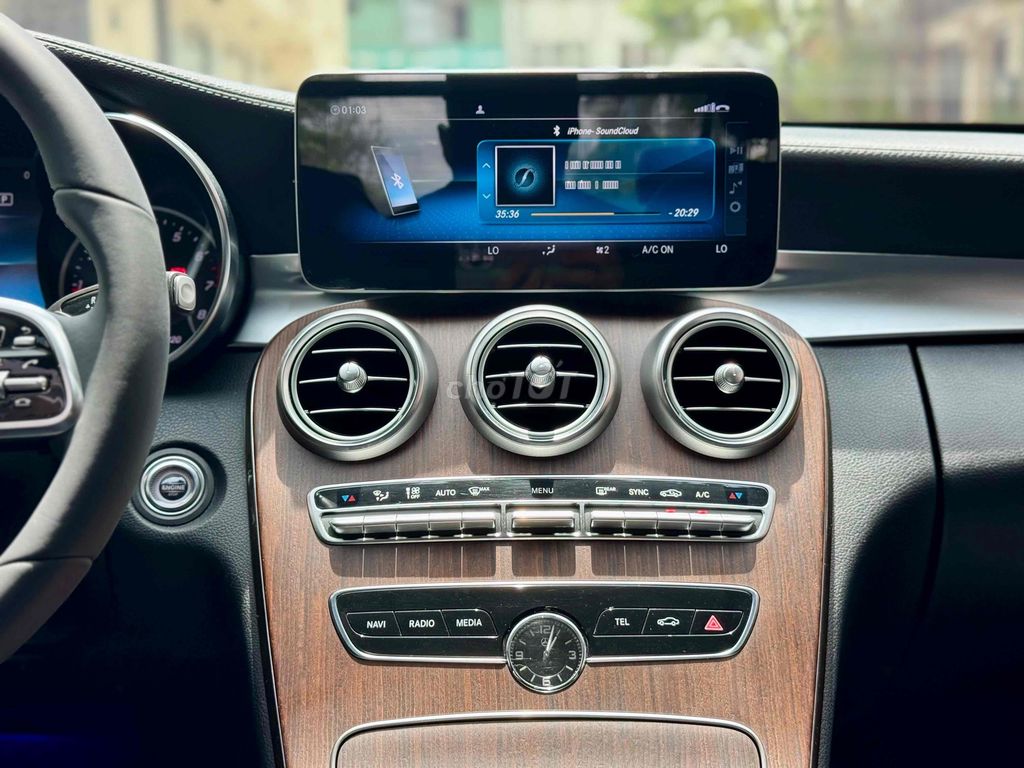 Mercedes Benz C Class 2020 C 200 Exclusive. Mua bán Ô tô tại Quận Bình Tân Tp Hồ Chí Minh được đăng bởi Auto 90 hình 14