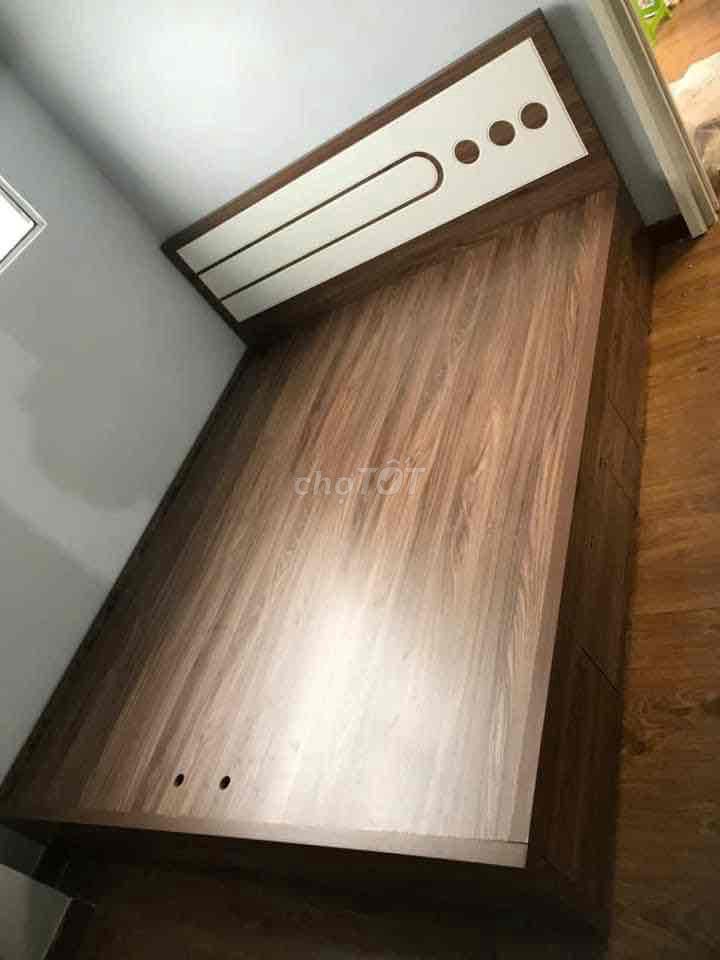 Giường Gỗ MDF mới hoàn toàn