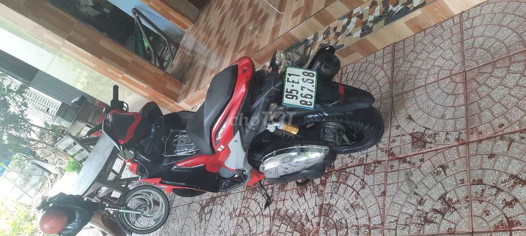 Xe chính chủ vợ đứng tên. Mua bán Xe máy tại Huyện Phụng Hiệp Hậu Giang được đăng bởi Hanh Nguyen hình 4