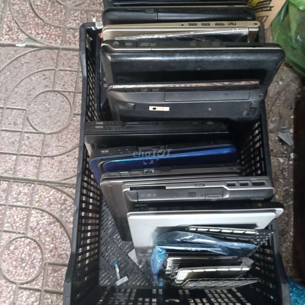 Máy tính xách tay đã qua sử dụng hư các loại. Mua bán Laptop tại Thành phố Thủ Đức Tp Hồ Chí Minh được đăng bởi Cũ Giá Rẻ hình 1