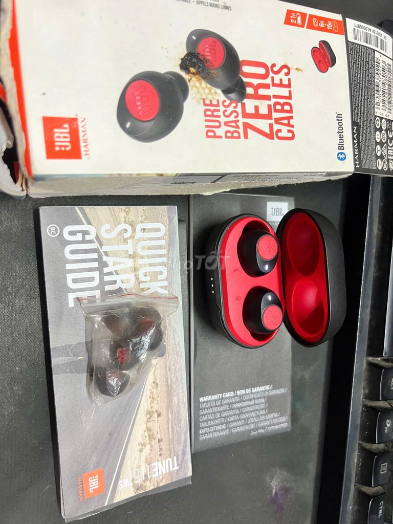 Tai nghe True Wireless JBL Tune 115TWS Đen, Đỏ. Mua bán Tivi, Âm thanh tại Quận Hà Đông Hà Nội được đăng bởi Phạm Phi hình 1