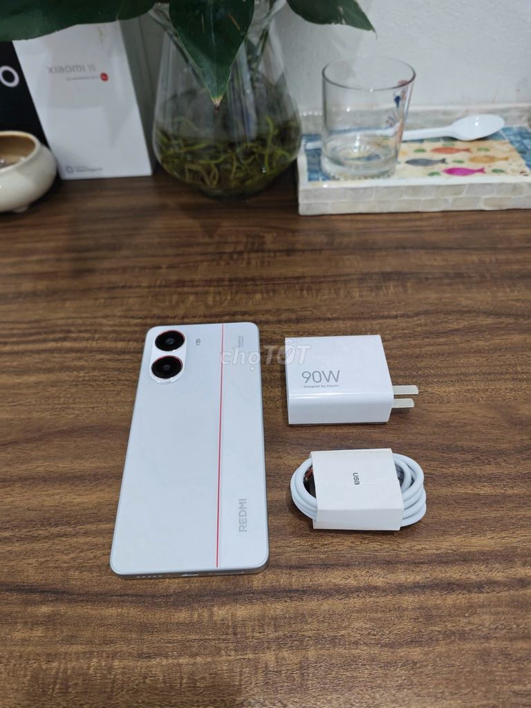 Redmi Turbo 4 5G 12/512 Trắng sạc 90w có ship COD. Mua bán Điện thoại tại Quận Hoàng Mai Hà Nội được đăng bởi Trần Ngọc Hiếu hình 1