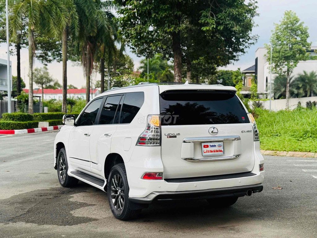 Lexus GX 460 up full model 2020 siêu mới rất đẹp. Mua bán Ô tô tại Thành phố Thủ Dầu Một Bình Dương được đăng bởi Dương Tuấn Anh hình 5