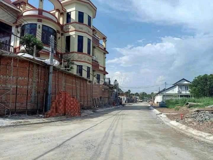 Đất Nền Thuận An THÀNH PHỐ HỒ CHÍ MINH. Mua bán đất tại Huyện Chơn Thành Bình Phước được đăng bởi Triệu Thanh Tuấn hình 2
