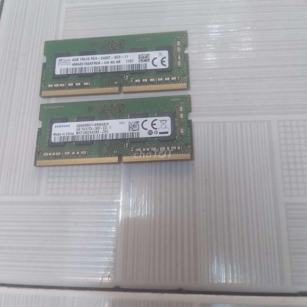 Ram ddr4 4g  dùng cho máy đời mới, zin theo máy