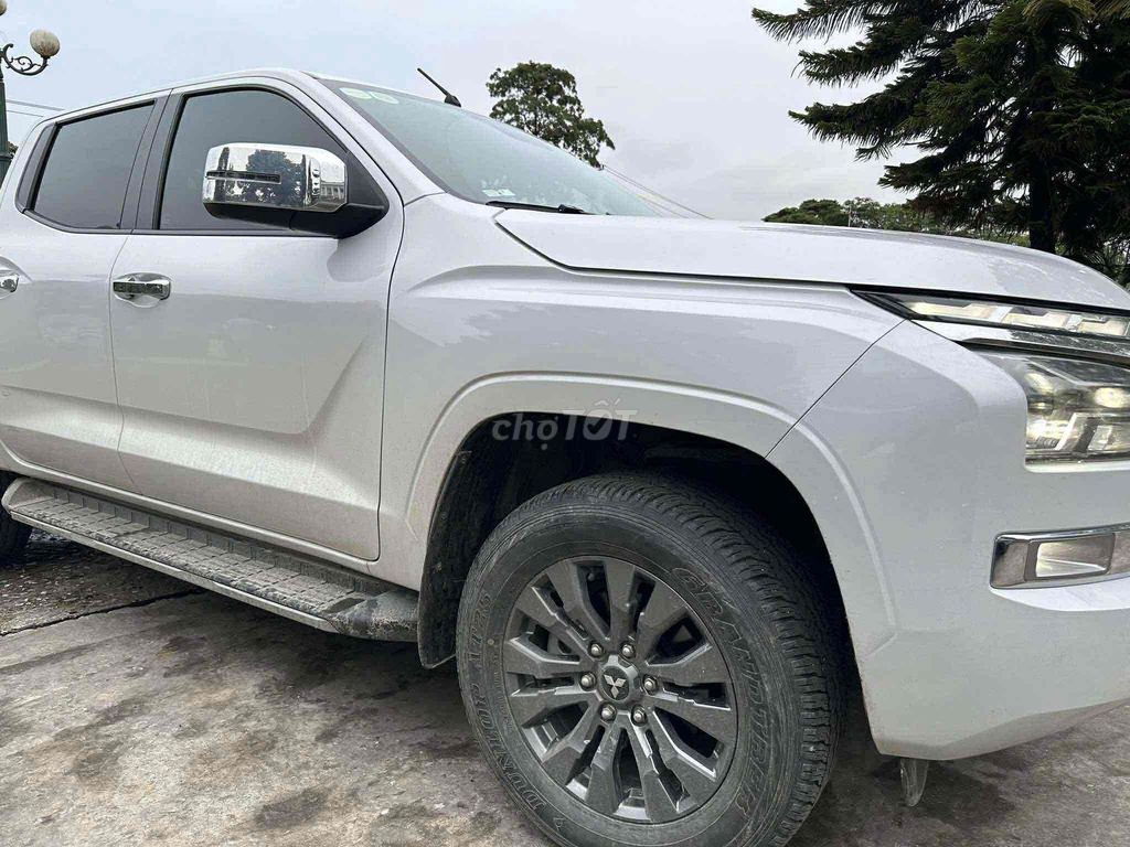 Mitsubishi Triton 2024 Premium 2WD 10000 km. Mua bán Ô tô tại Quận Cầu Giấy Hà Nội được đăng bởi Tuấn Xe Lướt  hình 1