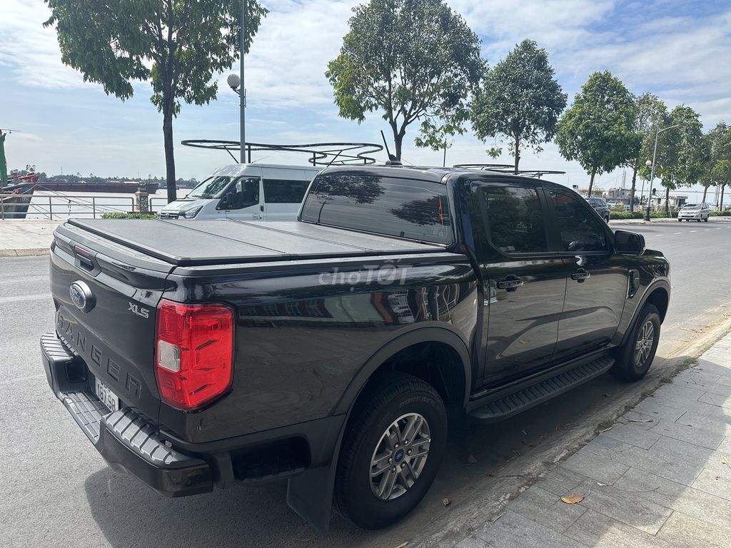 Ford Ranger 2023 XLS AT 1 cầu 90000 km. Mua bán Ô tô tại Thành phố Mỹ Tho Tiền Giang được đăng bởi Nam Nguyễn hình 4