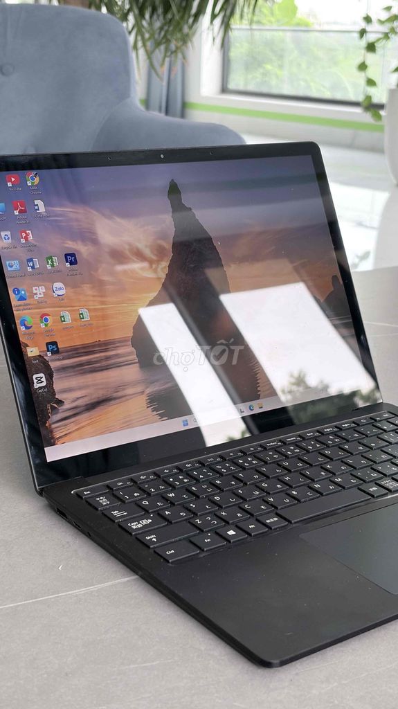 Microsoft Surface Laptop 4 i5 16GB/256GB Đen. Mua bán Laptop tại Thành phố Thái Bình Thái Bình được đăng bởi Đức Thuận hình 1