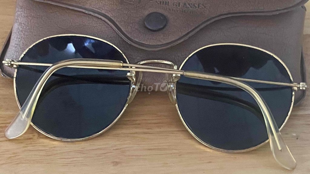 Kính râm Ray-Ban Vàng Mạ vàng Mỹ. Mua bán Phụ kiện thời trang khác tại Quận 11 Tp Hồ Chí Minh được đăng bởi HÀNG CŨ THANH LÝ hình 1