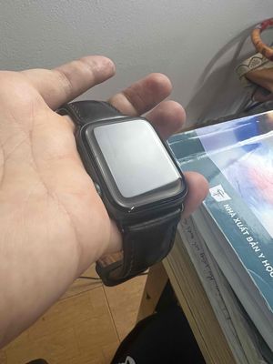 Apple Watch SE 44mm có E-Sim LTE bản Việt Nam!