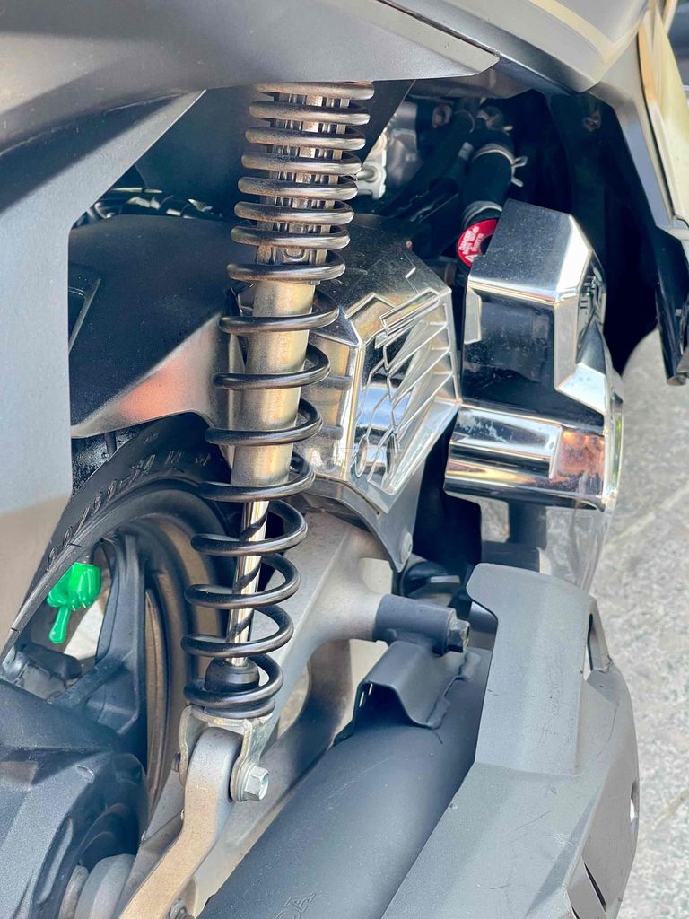 Honda Airblade 125cc 2020 Màu Đen Vàng Đồng. Mua bán Xe máy tại Quận Đống Đa Hà Nội được đăng bởi Phạm Văn Đồng hình 13