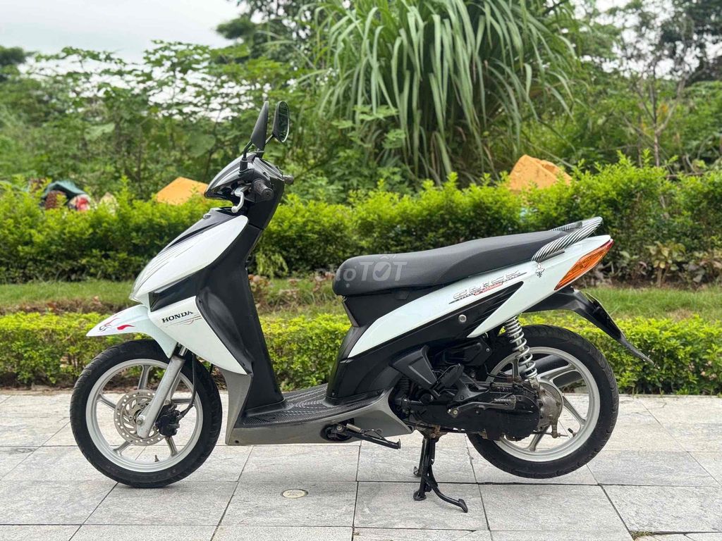 HONDA CLICK 2013 chính chủ máy zin. Mua bán Xe máy tại Quận Nam Từ Liêm Hà Nội được đăng bởi Minh Minh hình 2