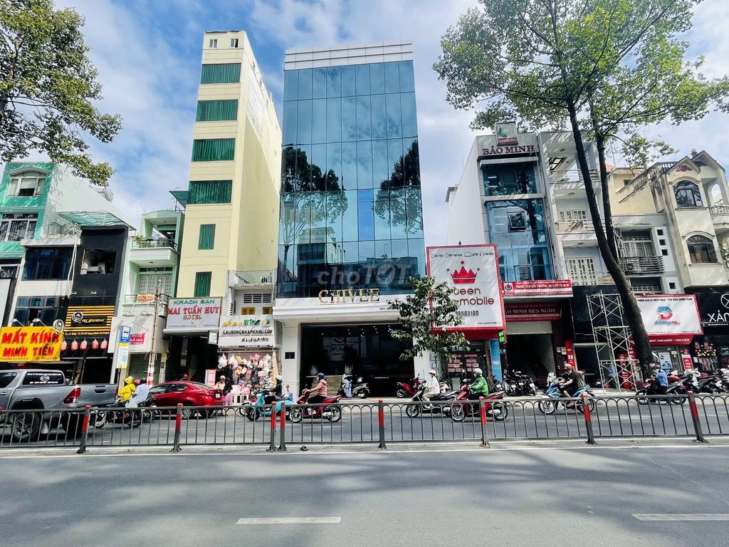 TÒA NHÀ QUẬN 10 – MẶT TIỀN 283-285  BA THÁNG HAI CỰC HOT