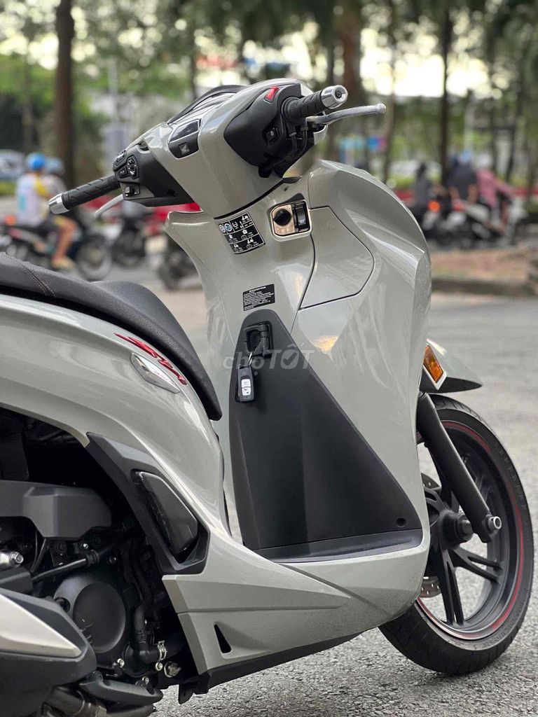 🛑SH 350i máy Thái chính chủ ký giấy 2023. Mua bán Xe máy tại Thành phố Biên Hòa Đồng Nai được đăng bởi Huỳnh Ý hình 5
