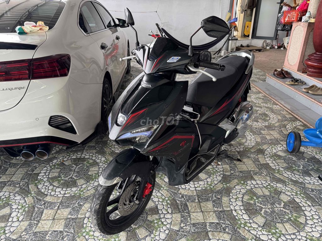 ab 2019 ,smartkey , bản đặt biệt (decal hết xe). Mua bán Xe máy tại Huyện Xuyên Mộc Bà Rịa - Vũng Tàu được đăng bởi Nguyen Hai hình 2