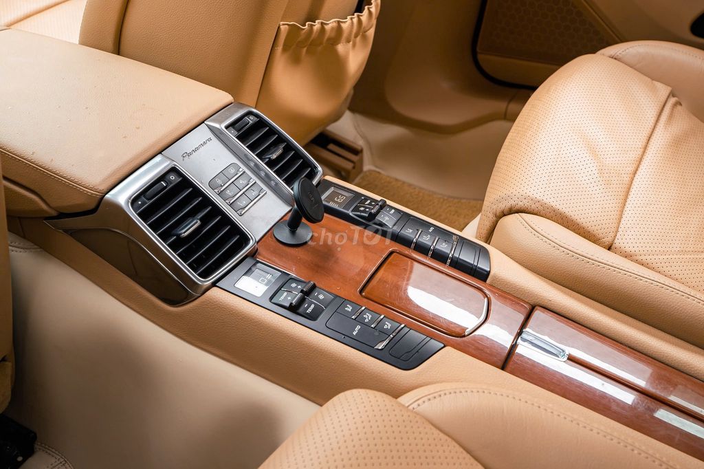 Poscher Panamera sx  2013. Mua bán Ô tô tại Quận Cầu Giấy Hà Nội được đăng bởi Quân Q Auto hình 6
