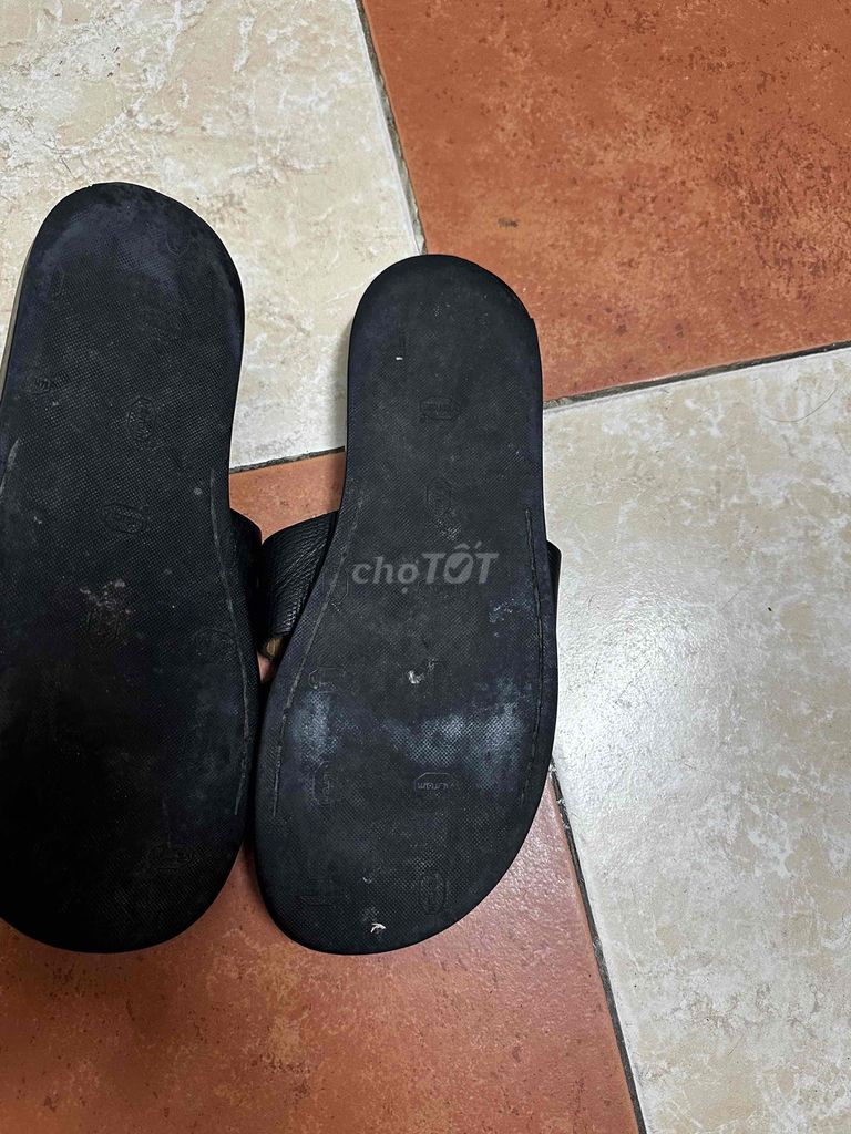 Dép Hemmes Da Đen size 39.5. Mua bán Giày dép tại Quận Hai Bà Trưng Hà Nội được đăng bởi Trần H A hình 4