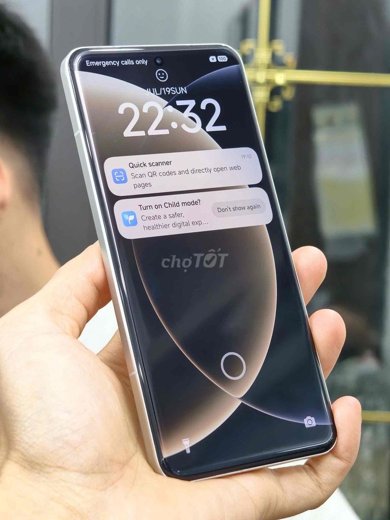 Xiaomi Mi 15 Ultra 512GB Trắng 2 sim xách tay gluu. Mua bán Điện thoại tại Quận Hoàng Mai Hà Nội được đăng bởi trần khương androi hình 1