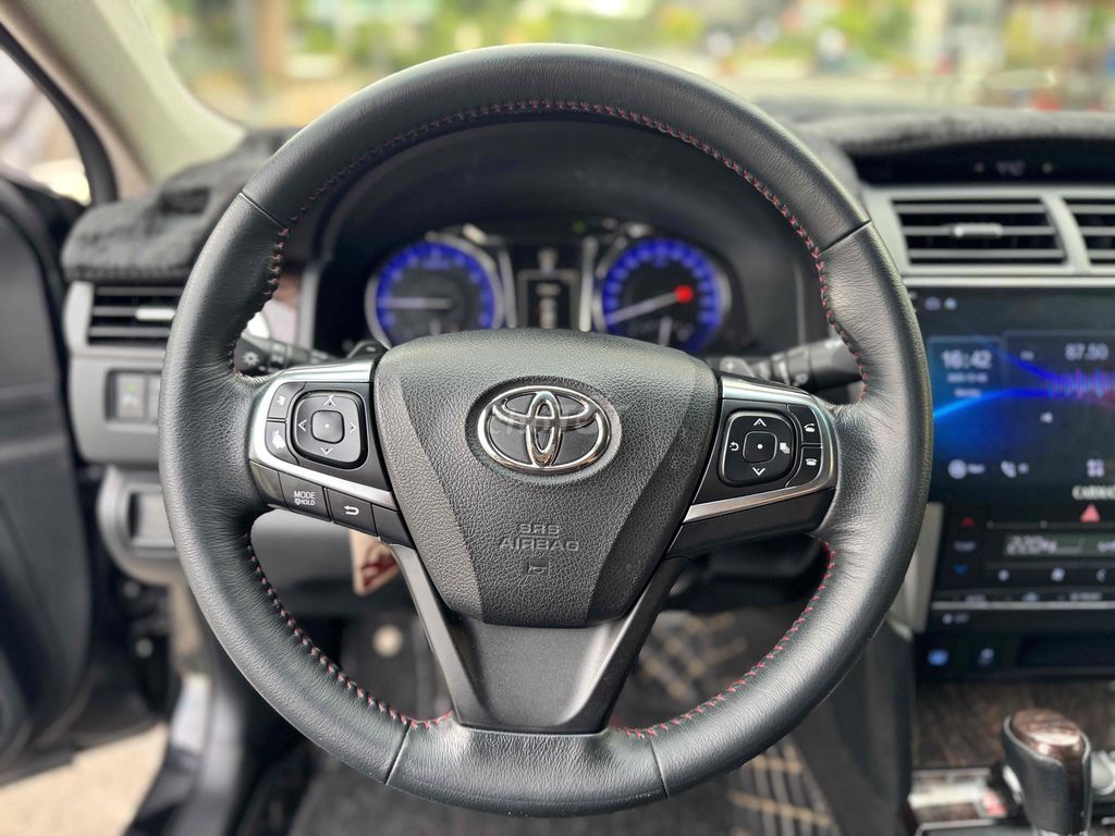 Toyota Camry 2.5Q Đen. Mua bán Ô tô tại Quận 8 Tp Hồ Chí Minh được đăng bởi Cửa hàng ô tô cũ TRUST CARS hình 11