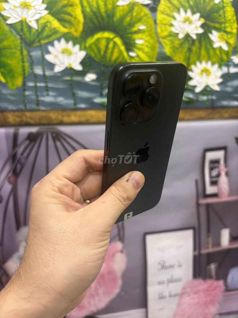 iPhone 15 Pro 256GB Đen Đã sử dụng. Mua bán Điện thoại tại Quận Bắc Từ Liêm Hà Nội được đăng bởi Cửa hàng Bính Táo hình 1