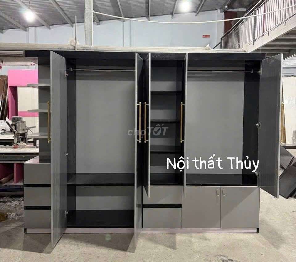 Tủ quần áo Nhựa Đài Loan Xám 2m4x1m8. Mua bán Tủ, kệ gia đình tại Huyện Hóc Môn Tp Hồ Chí Minh được đăng bởi Phương thủy hình 1