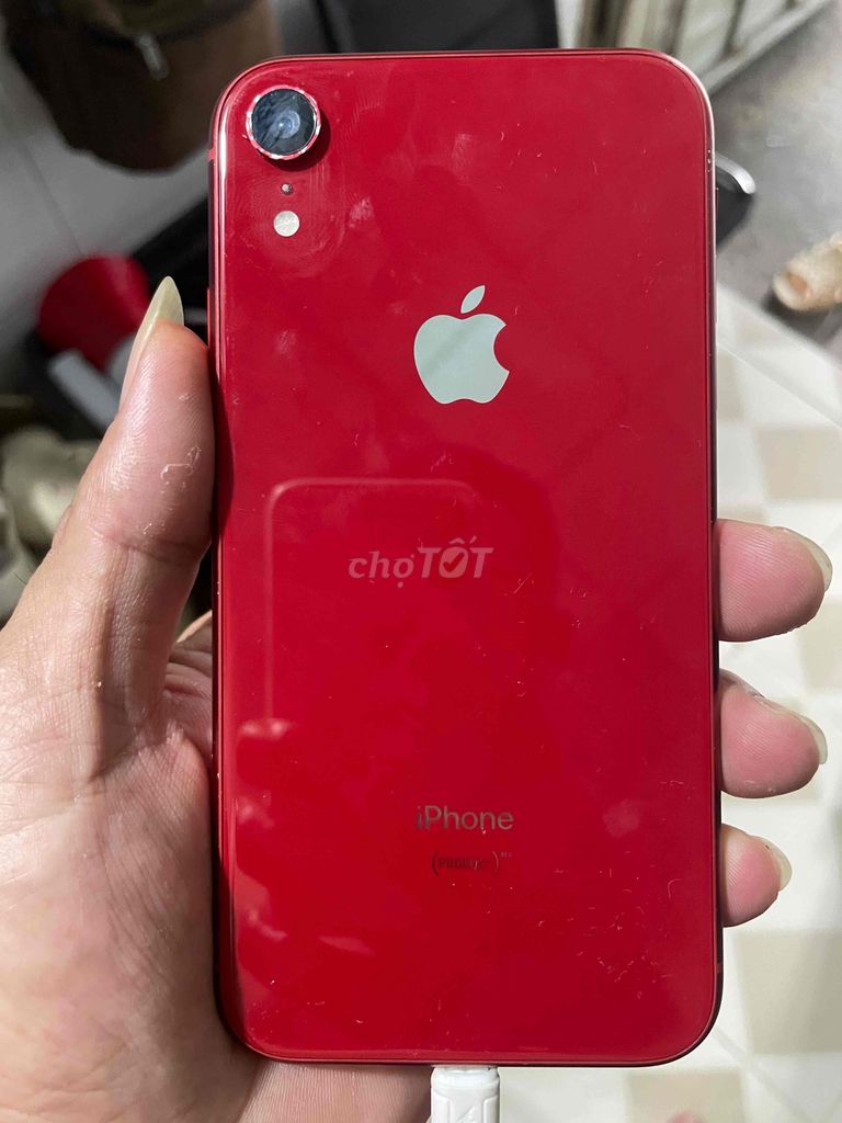 iPhone XR Đỏ Màn hình lớn Camera chụp. Mua bán Điện thoại tại Thành phố Biên Hòa Đồng Nai được đăng bởi Lehoang Minhphu hình 1