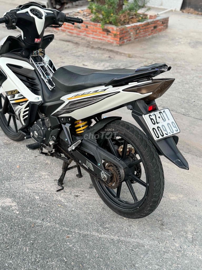 Exx135 bs đẹp. up LC  009.09. Mua bán Xe máy tại Thành phố Thủ Dầu Một Bình Dương được đăng bởi hien pham hình 4