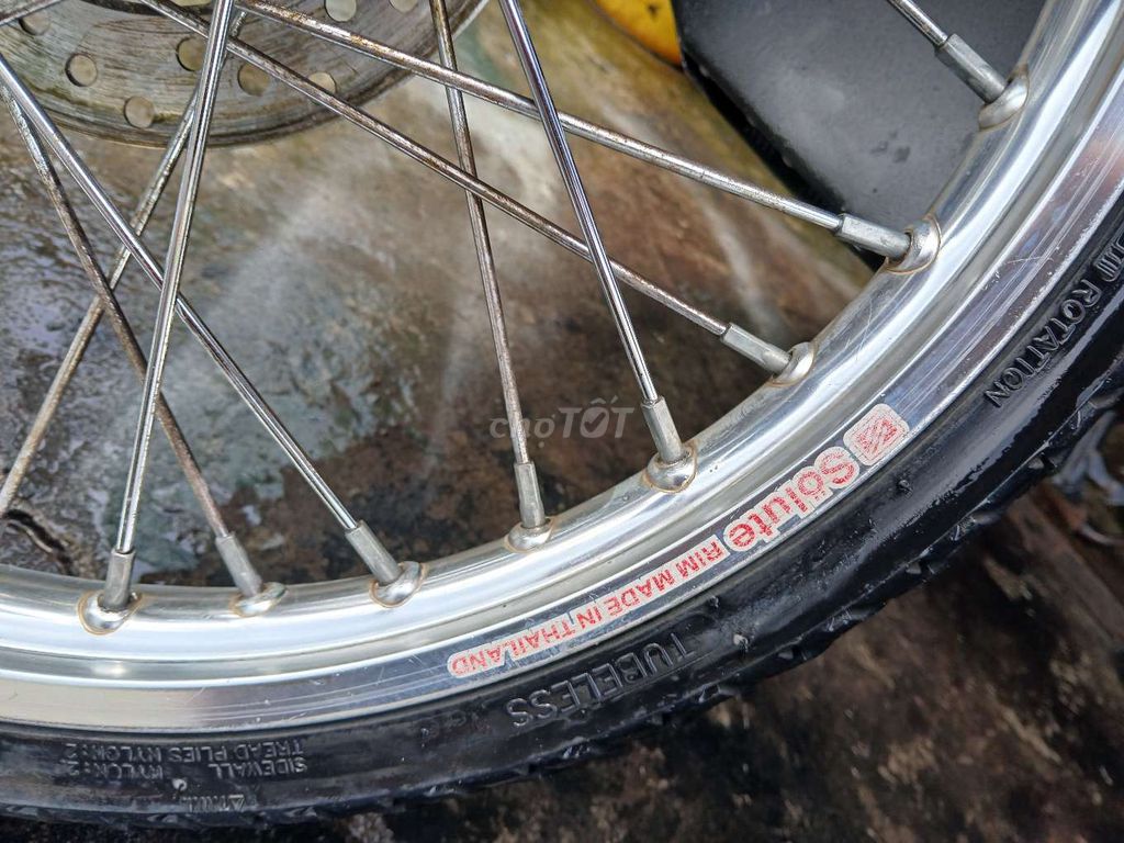 Yamaha tay ga Luvias có giấy biển vip. Mua bán Xe máy tại Huyện Phú Giáo Bình Dương được đăng bởi Trung Hoang hình 5