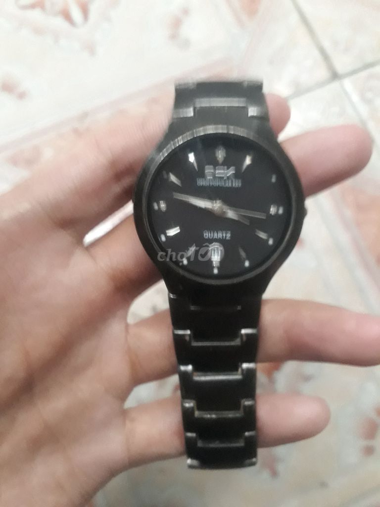 Đồng hồ ORK Kim loại Đen Unisex Hiển thị ngày. Mua bán Đồng hồ tại Thành phố Thuận An Bình Dương được đăng bởi Vững Nguyễn hình 1