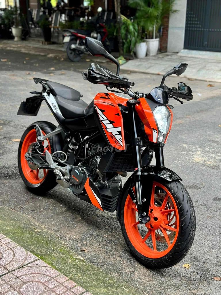 🥰Tphcm Ktm200 dk2021 chínhchủ giá như xe 150cc🥰. Mua bán Xe máy tại Quận 10 Tp Hồ Chí Minh được đăng bởi Khánh Hưng  hình 1