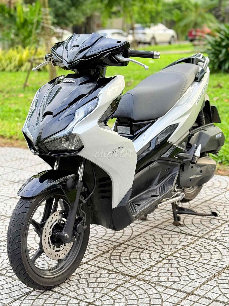 Ab 4val biển 43 bạc porcher rất đẹp,. Mua bán Xe máy tại Quận Sơn Trà Đà Nẵng được đăng bởi AN  chuyên mua bán xe máy cũ tại 386 ngô quyền sơn trà đà nẵng  BÁN XE TRẢ GÓP hình 4