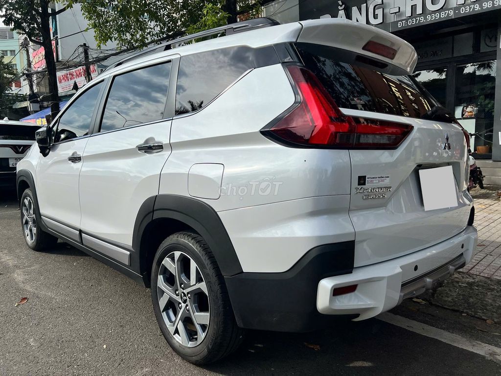 Mitsubishi Xpander Cross 2025 siêu hiếm 2100km. Mua bán Ô tô tại Quận 6 Tp Hồ Chí Minh được đăng bởi XE MỚI VÀ QUA SỬ DỤNG CHÍNH HÃNG hình 6