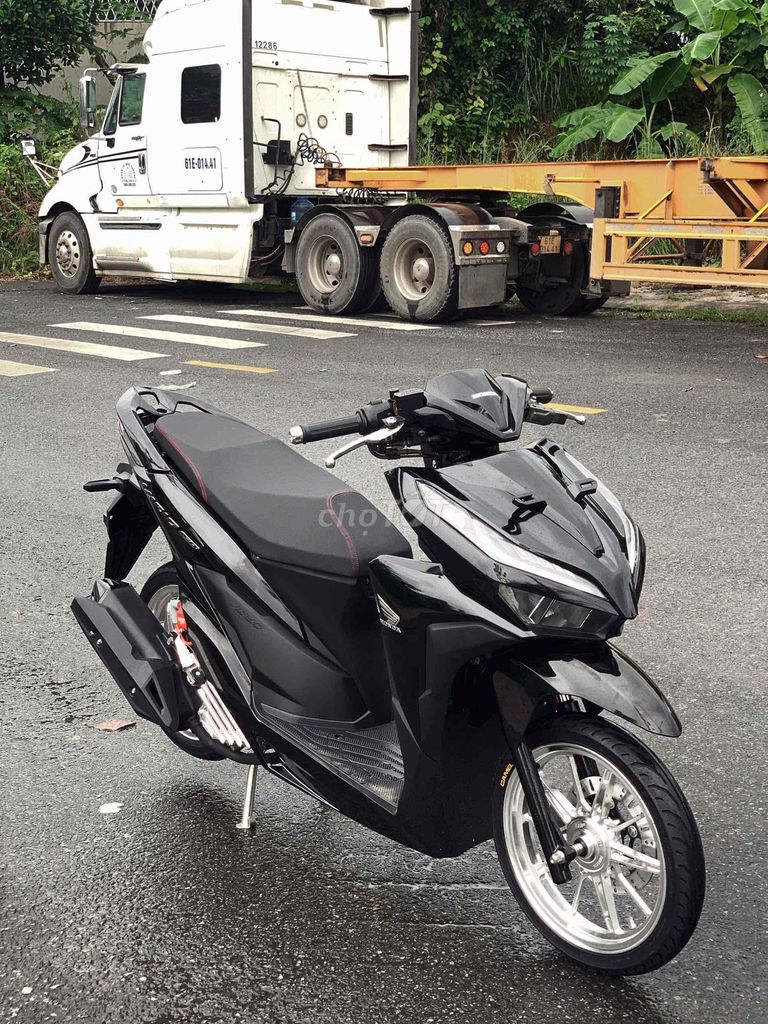 Honda Vario 150 2021 Đen bóng. Mua bán Xe máy tại Thành phố Dĩ An Bình Dương được đăng bởi Hoàng hiếu hình 1