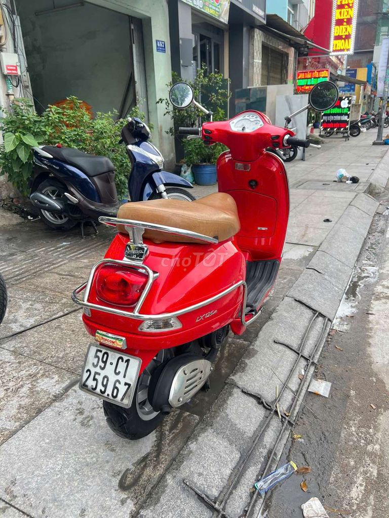 Piaggio vespa LX 2012 mới 90% Bstp chính chủ. Mua bán Xe máy tại Quận Tân Phú Tp Hồ Chí Minh được đăng bởi Tuanduy hình 5