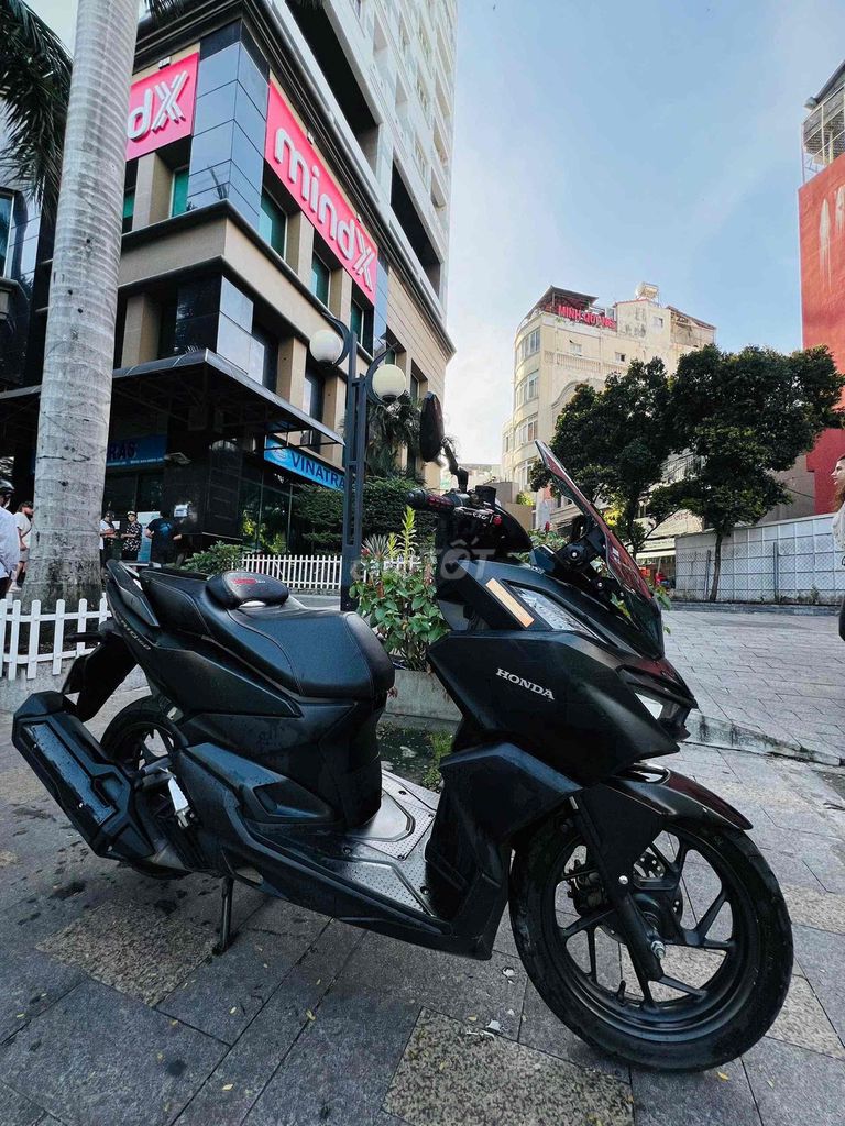 Honda Vario 160i ADV Đen. Mua bán Xe máy tại Quận 1 Tp Hồ Chí Minh được đăng bởi Tuấn moto hình 15