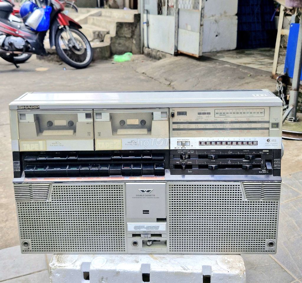 Radio Cassette Sharp GF-555 Bạc Đã sử dụng. Mua bán Tivi, Âm thanh tại Quận Tân Phú Tp Hồ Chí Minh được đăng bởi Phúc Khang hình 1