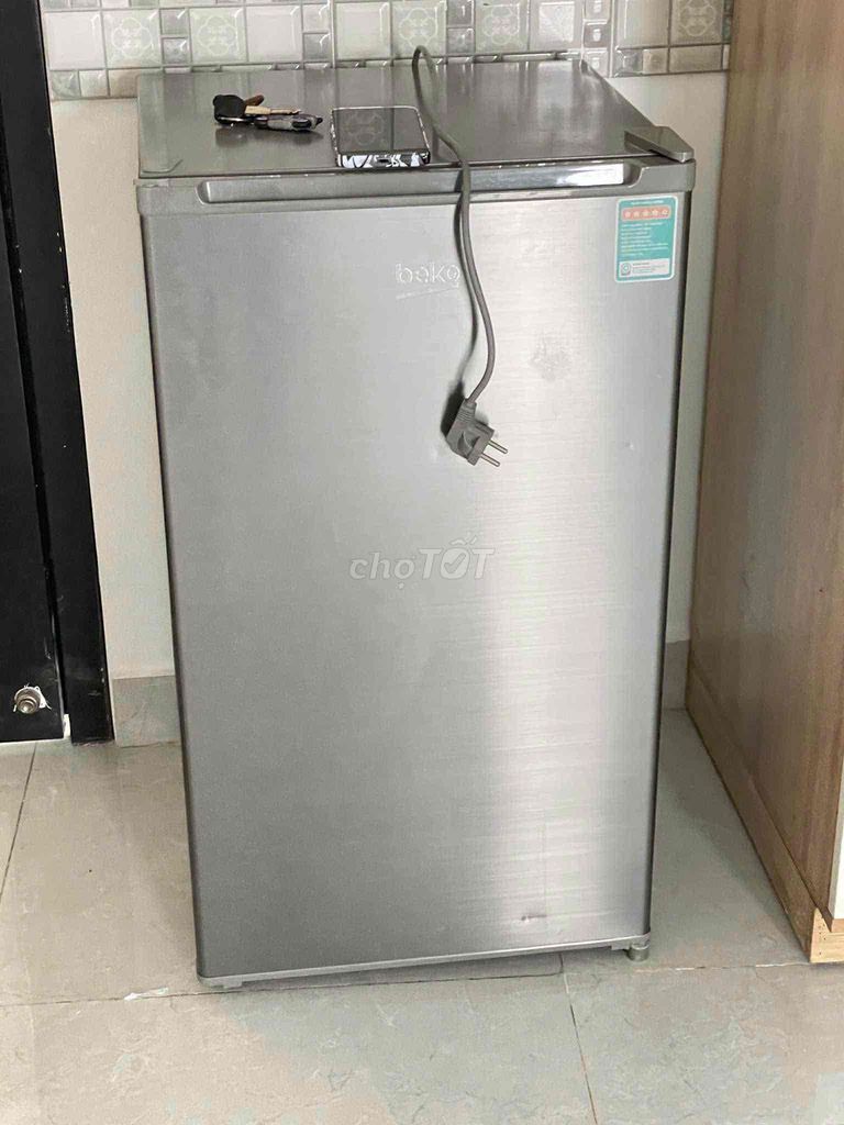 Tủ lạnh mini Beko Bạc 99% mới. Mua bán Tủ lạnh tại Quận 4 Tp Hồ Chí Minh được đăng bởi Tài Thành hình 1