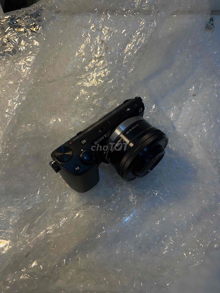 Máy ảnh Sony NEX-5T Đen 95%. Mua bán Máy ảnh, Máy quay tại Huyện Phú Xuyên Hà Nội được đăng bởi Quân hình 1