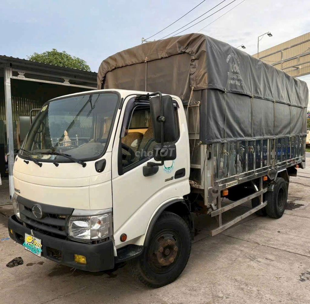 Xe tải Hino 5 tấn thùng inox dài 4m4. Mua bán Xe tải, xe ben tại Quận Cái Răng Cần Thơ được đăng bởi Trao Đổi Xe Tải Cũ Cần Thơ hình 3