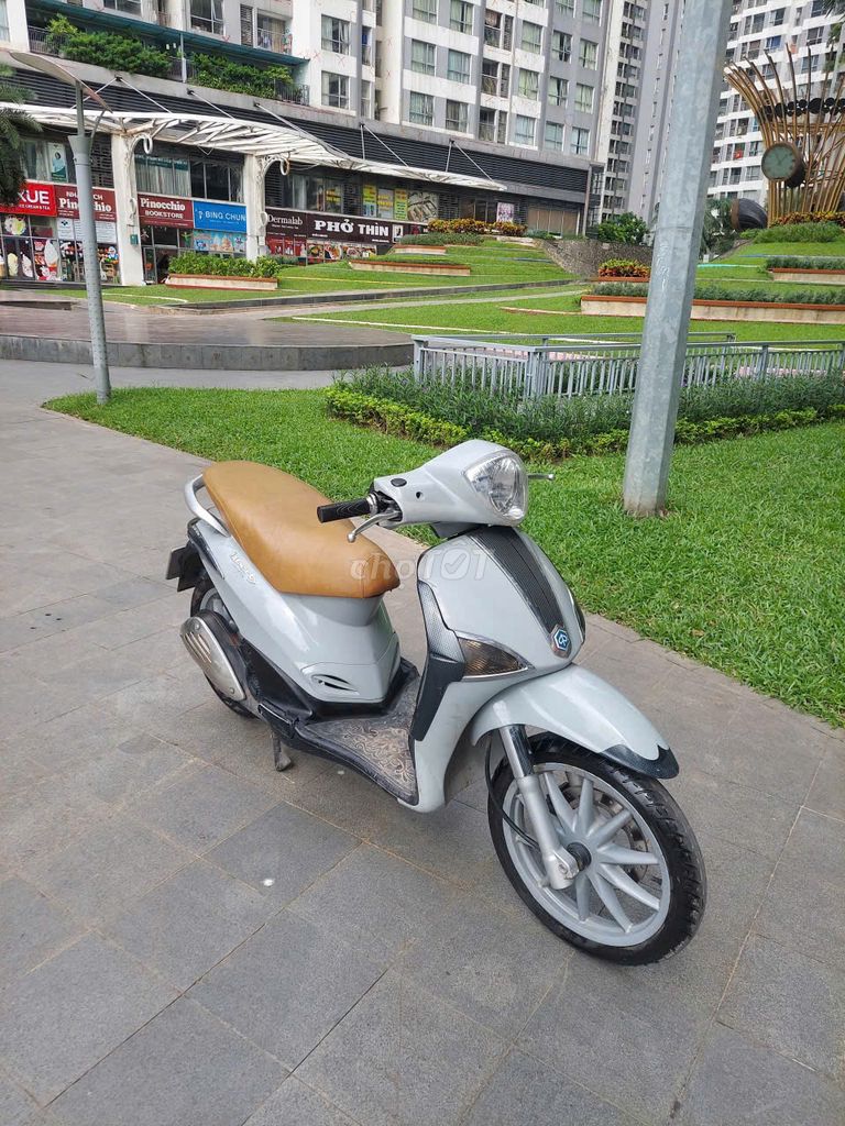 Bán xe Piaggio Liberty ie mâu  xi măng siêu đẹp. Mua bán Xe máy tại Quận Hai Bà Trưng Hà Nội được đăng bởi Nguyễn Thu Lan hình 7