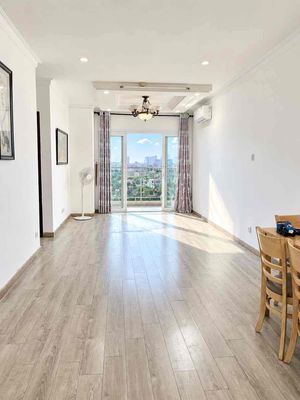 Аренда · 2 комн. · 90 м² · Quận Tân Bình, ул. Phan Huy Ích