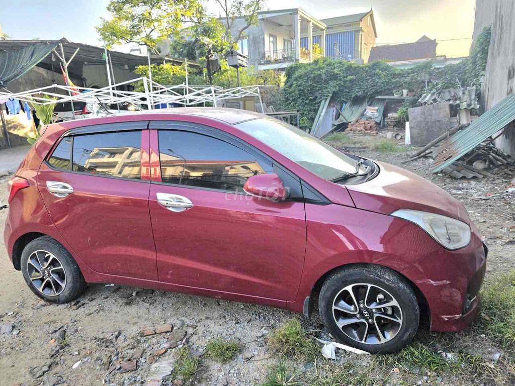 Hyundai Grand i10 2017 Grand 1.0 MT - 110000 km. Mua bán Ô tô tại Thành phố Vinh Nghệ An được đăng bởi Toan hình 1