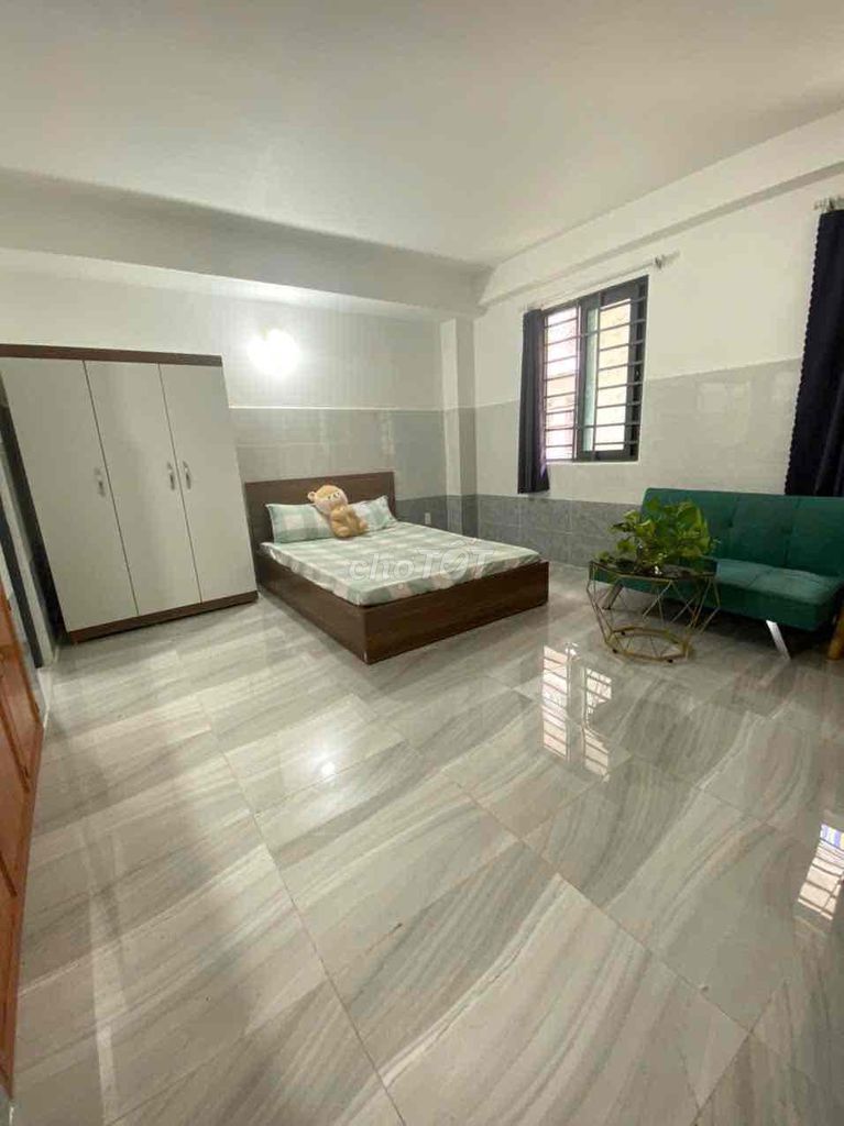Studio Cửa Sổ Gần Etown Cộng Hoà - Thuận Tiện Qua Đh Công Thương