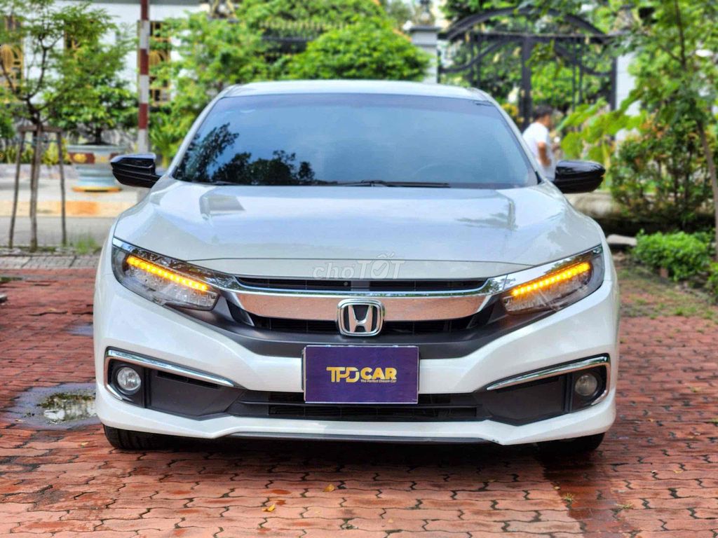 Honda Civic 2021 1.8G CVT - 59000 km