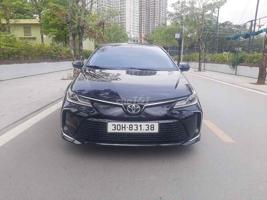 Tota Corolla Altis 2022 Đen Tự động 43000km