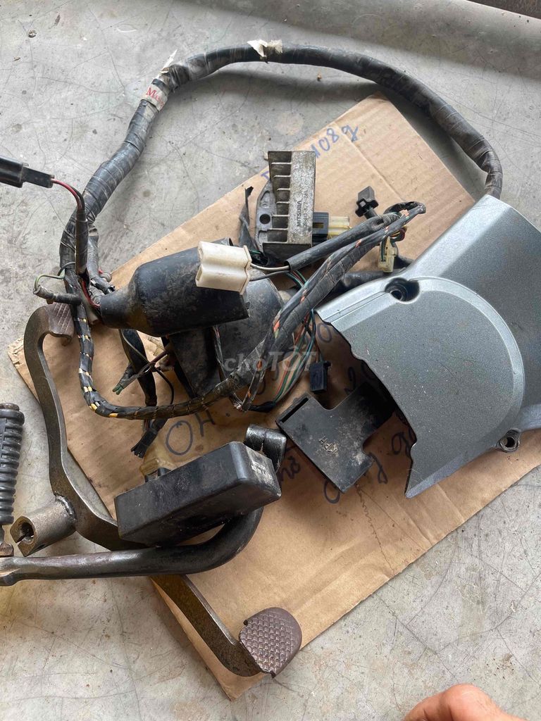 máy future neo. Mua bán Phụ tùng xe tại Huyện Năm Căn Cà Mau được đăng bởi Dương công bằng hình 6