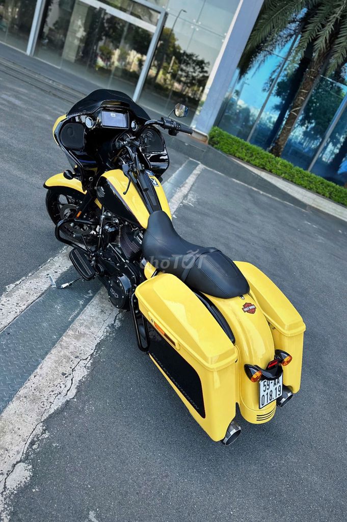 ___HARLEY Road Glide 114Ci Special ĐK 6/2024___. Mua bán Xe máy tại Quận Tân Bình Tp Hồ Chí Minh được đăng bởi Nguyễn Đình Quang Duy  hình 4