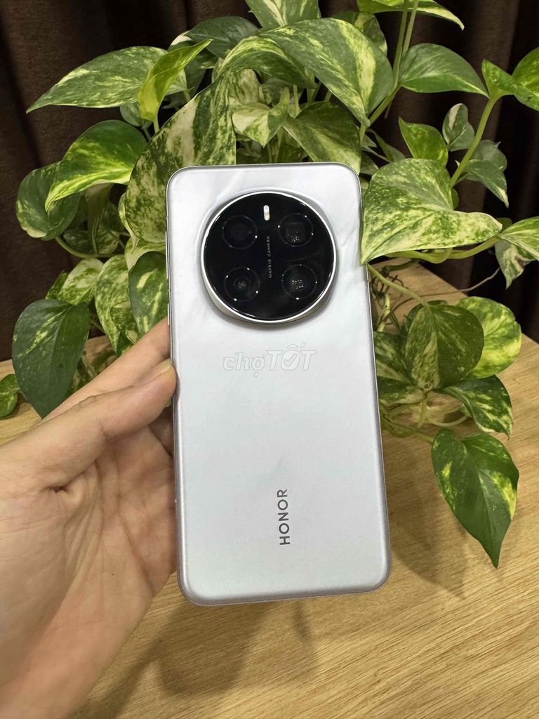 Honor Magic 7 Pro 12/256GB zin áp CÓ COD - GÓP. Mua bán Điện thoại tại Quận Hoàng Mai Hà Nội được đăng bởi Gia Vinh hình 1