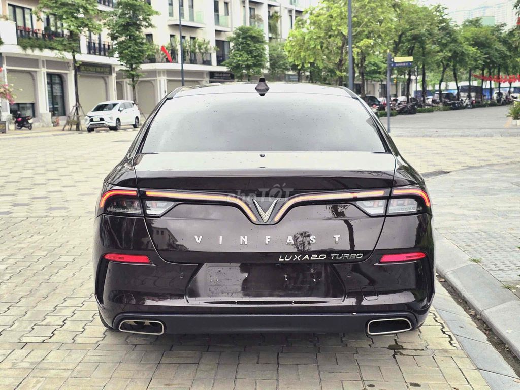 VinFast Lux A2.0 2019 Plus 2.0 AT - 40000 km. Mua bán Ô tô tại Quận Thanh Xuân Hà Nội được đăng bởi Cường Auto 266 hình 4