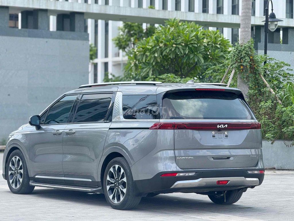 Kia Carnival 2022 2.2D Premium 8 chỗ siêu đẹp. Mua bán Ô tô tại Quận Cầu Giấy Hà Nội được đăng bởi Cao Quý hình 4